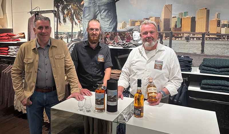 Proef van de nieuwe najaarsmode en bijzondere whisky’s bij Gilsing Herenmode